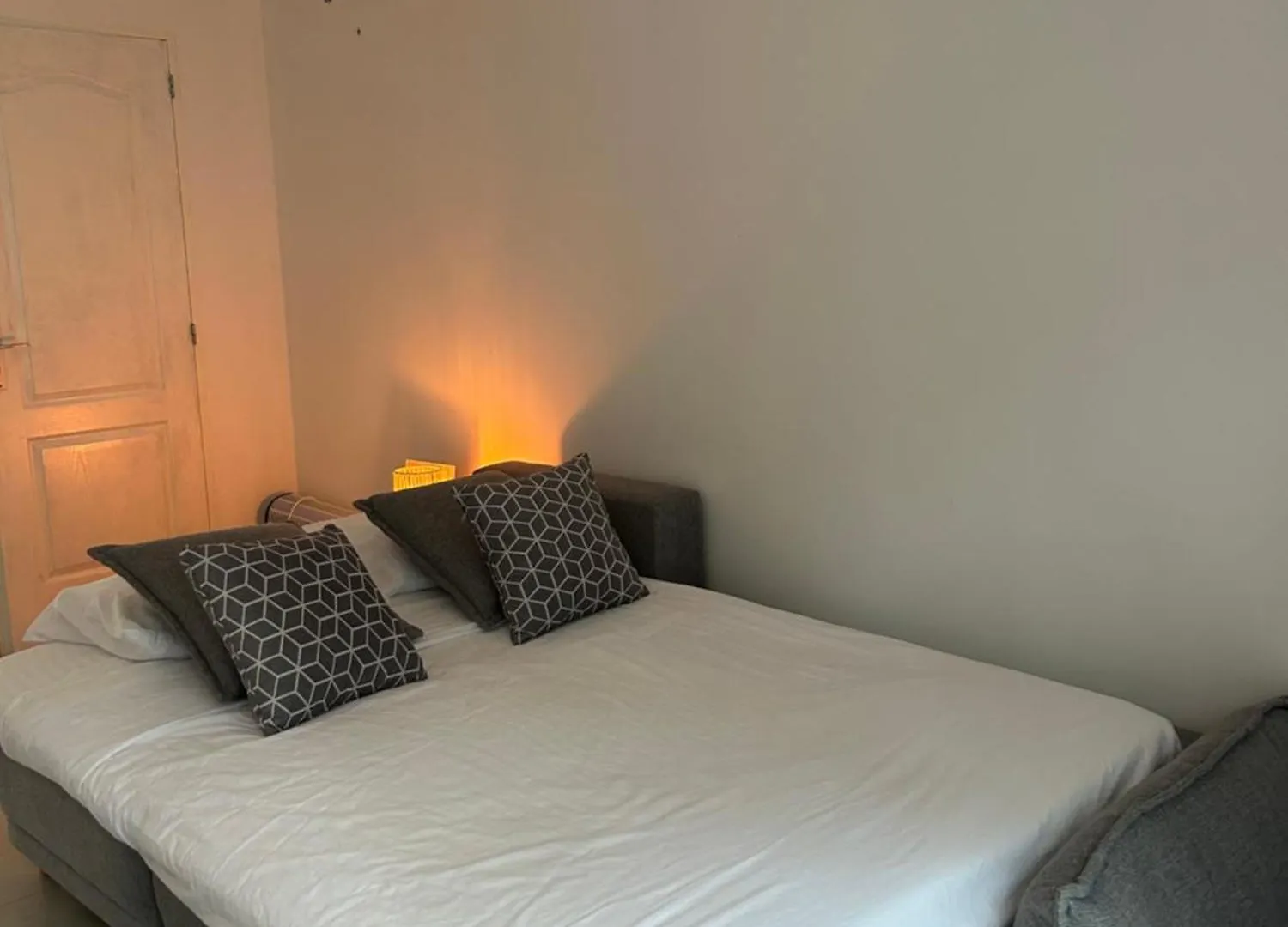 Studio Independant Valbonne Proche Cannes Et Sophia Antipolis 0*,  France